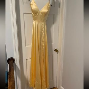 Yellow silk prom dress. Adjustable straps